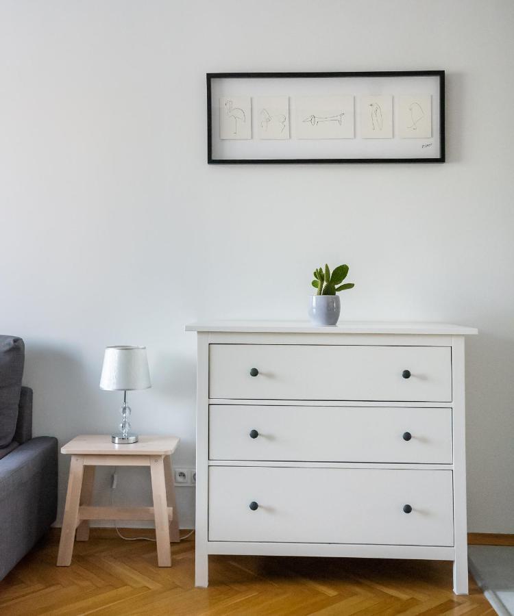 Nowogrodzka Grey Apartment Varsovie Extérieur photo